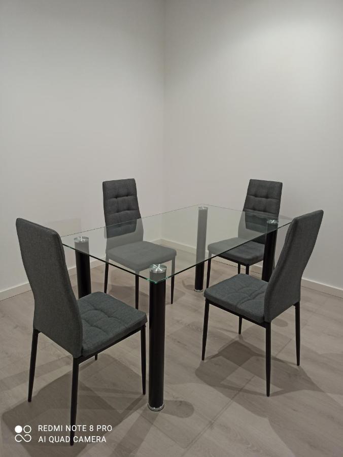 Acogedor Apartamento En El Centro De Χιχόν Εξωτερικό φωτογραφία